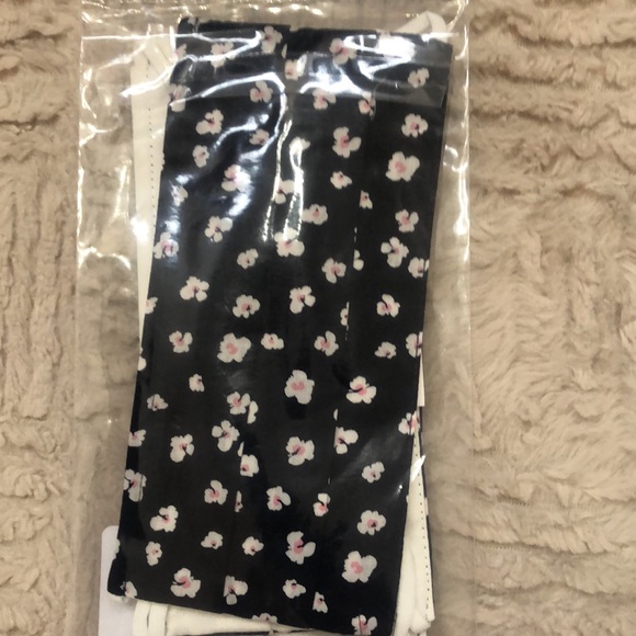 GAP floral face masks 3-pack, New in sealed packaging - Picture 5 of 16